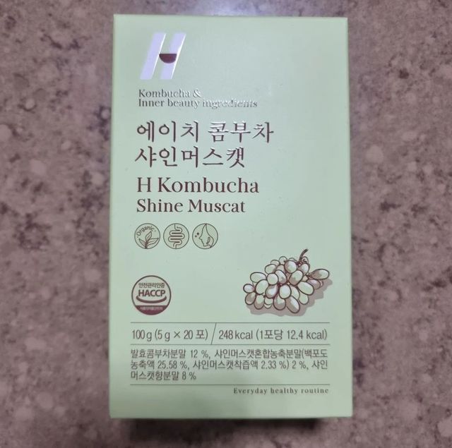 에이치 콤부차 샤인머스캣 리뷰 사진