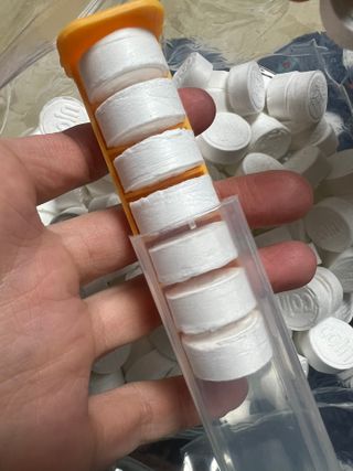 [올가드] 무방부제 대용량 코인티슈 500개입 + 휴대용케이스 1개 — 5점을 준 리뷰어가 2022년 12월 올린 사용 사진