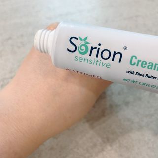 건선/아토/습진/민감성 피부 천연보습진정크림 소리온 크림 & 센시티브 크림 50g — 5점을 준 리뷰어가 2022년 2월 올린 사용 사진