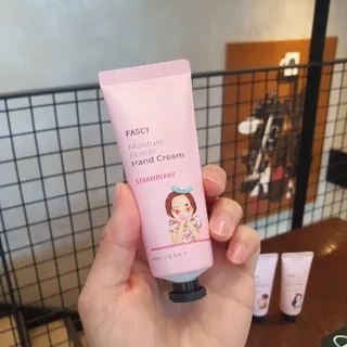 파시 고보습 핸드크림 40ml 5종 기프트 세트 — 5점을 준 리뷰어가 2022년 8월 올린 사용 사진