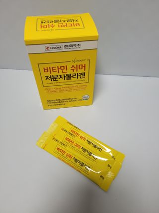 자연에온 경남제약 비타민 쉬머 저분자콜라겐 20g x 30포 — 5점을 준 리뷰어가 2021년 12월 올린 사용 사진