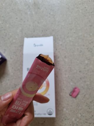 [인디닥터] 면역 생생 핑크 이뮨 젤리 — 5점을 준 리뷰어가 2022년 6월 올린 사용 사진