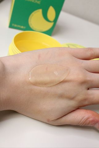 트리마이 인리치드 비타브라이트 겔 아이패치 — 5점을 준 리뷰어가 2024년 2월 올린 사용 사진