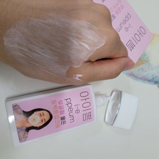 [아이쁨] 무궁화 물든 동백톤업크림 50ml. — 5점을 준 리뷰어가 2021년 8월 올린 사용 사진
