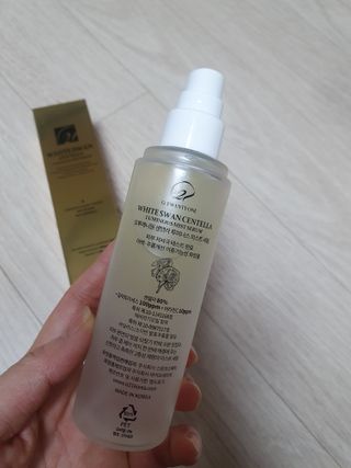 오투에니원 화이트스완 센텔라 루미너스 미스트 세럼 100ml — 5점을 준 리뷰어가 2023년 1월 올린 사용 사진