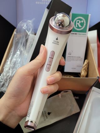 루토닉스 믿쓰박스 볼륨부스터 두피 홈케어 솔루션 — 5점을 준 리뷰어가 2021년 12월 올린 사용 사진