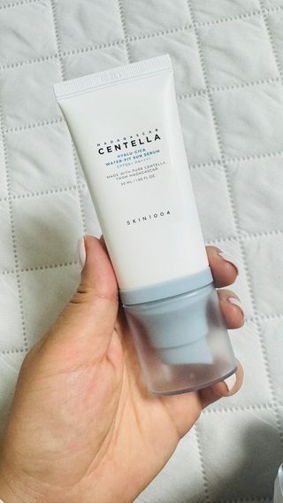 [스킨1004] 마다가스카르 센텔라 히알루-시카 워터핏 선세럼 50ml — 5점을 준 리뷰어가 2024년 5월 올린 사용 사진