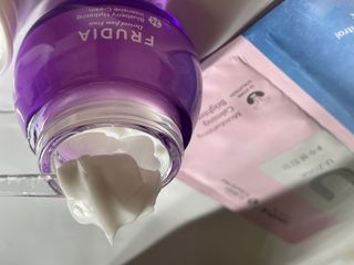 [후르디아] 72시간 블루베리 속살 수분크림 — 5점을 준 리뷰어가 2021년 5월 올린 사용 사진