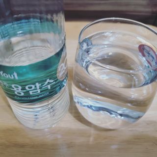 닥터유 제주용암수 닥터유 용암수 — 5점을 준 리뷰어가 2021년 8월 올린 사용 사진