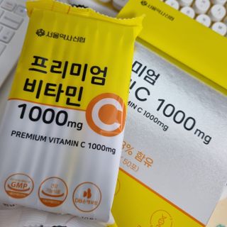 서울약사신협 프리미엄 비타민C 1,000mg_2.5g x 50포 — 5점을 준 리뷰어가 2021년 9월 올린 사용 사진