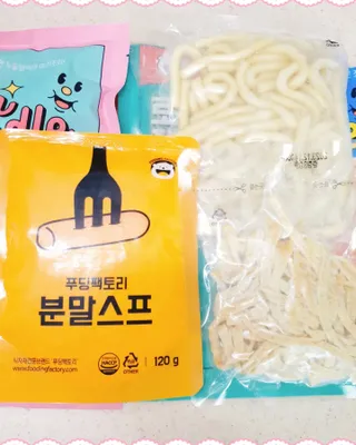 [푸딩팩토리] 로제누들떡볶이 500g / 까르보나라크림누들떡볶이 500g — 5점을 준 리뷰어가 2022년 7월 올린 사용 사진