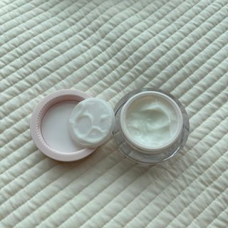 프리마인 바르기만 하면 철벽 스킨케어+24시간 마스크팩 효과. 셀라브 리제너레이팅 시스템 부스터+크림 세트 — 5점을 준 리뷰어가 2023년 5월 올린 사용 사진