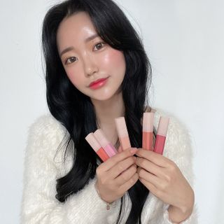 [블랙루즈]하프앤하프틴트 10종 中 벨벳5종 OR 글로우5종 중 택1 — 5점을 준 리뷰어가 2021년 3월 올린 사용 사진