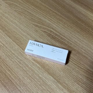 러브모아 향수 고체향수 승무원 고체향수 바르는 향수 니치향수 도손 우드세이지 앤 씨솔트 — 5점을 준 리뷰어가 2022년 10월 올린 사용 사진
