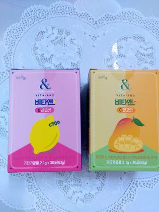 비타앤C 레몬맛, 망고맛 — 5점을 준 리뷰어가 2021년 4월 올린 사용 사진