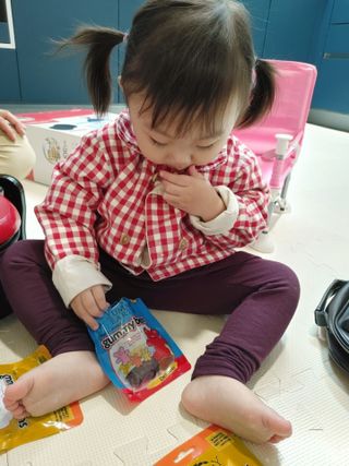 야미얼스 구미베어 구미웜 젤리 4팩 세트 — 5점을 준 리뷰어가 2021년 4월 올린 사용 사진