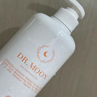 프리[닥터문] 유산균 락토케어 질경초 여성청결제 1000ml (젤타입) — 5점을 준 리뷰어가 2022년 6월 올린 사용 사진