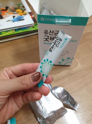 프리마인 유산균 국가지정연구소 선정, 살아있는 생유산균 200억 마리의 힘. 유산균n굿바이옴플러스 — 5점을 준 리뷰어가 2021년 9월 올린 사용 사진