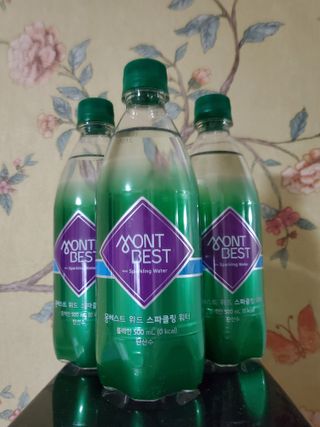 몽베스트 Montbest with Sparkling water Plain 20병 — 5점을 준 리뷰어가 2022년 8월 올린 사용 사진