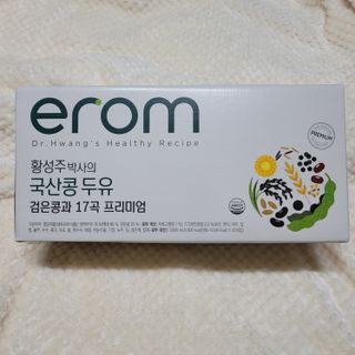 이롬 황성주 박사의 국산콩 두유 검은콩과 17곡 프리미엄 — 4점을 준 리뷰어가 2021년 5월 올린 사용 사진
