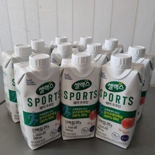 셀렉스스포츠 셀렉스 스포츠 웨이 프로틴 복숭아_ 330ml x 12팩 — 3.5점을 준 리뷰어가 2021년 8월 올린 사용 사진
