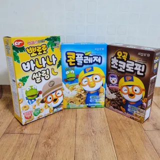 씨알푸드 뽀로로 시리얼 3종 — 5점을 준 리뷰어가 2022년 2월 올린 사용 사진