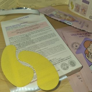 세뚜아(Cettua) [세뚜아] 비타풀 아이 패치 Cettua Vita-Full Eye Patch — 4.5점을 준 리뷰어가 2023년 9월 올린 사용 사진