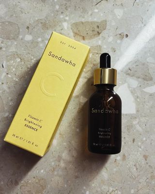 스킨큐어 산다화 비타민c 화이트닝 에센스 30ml — 5점을 준 리뷰어가 2023년 12월 올린 사용 사진