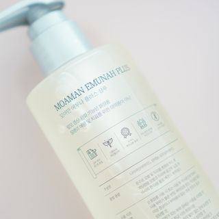 MOAMANEMUNAH 모아만에무나 플러스 두피 탈모 완화 기능성 샴푸 + 브러쉬 2종 세트 — 5점을 준 리뷰어가 2021년 10월 올린 사용 사진