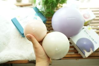 [트라택] 홈 필라테스 SET [미니짐볼+웨이트볼(0.5kg&1kg+요가블럭] — 5점을 준 리뷰어가 2022년 7월 올린 사용 사진