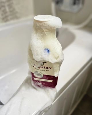 카프리나 프레쉬 산양밀크 어메이징 바디워시 500ml (오리지널향) — 5점을 준 리뷰어가 2023년 8월 올린 사용 사진