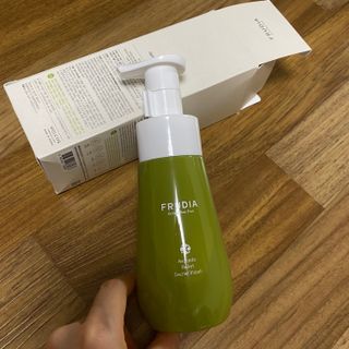 [후르디아] 아보카도 약산성 비건 여성 청결제 — 5점을 준 리뷰어가 2021년 9월 올린 사용 사진