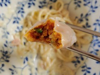 삼양냉동 [삼양] 얇은피불닭왕교자+얇은피까르보불닭왕교자 총4팩 — 4점을 준 리뷰어가 2021년 2월 올린 사용 사진
