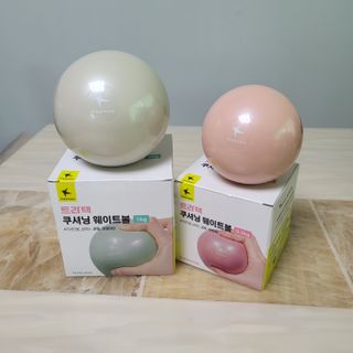 트라택 쿠셔닝 웨이트볼 0.5kg + 1kg SET — 5점을 준 리뷰어가 2022년 5월 올린 사용 사진