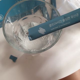 클린24시간 슬림앤유산균 1박스 (3.5g X 15포) — 5점을 준 리뷰어가 2023년 6월 올린 사용 사진