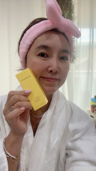 스킨큐어 산다화 비타민c 화이트닝 에센스 30ml — 5점을 준 리뷰어가 2024년 1월 올린 사용 사진