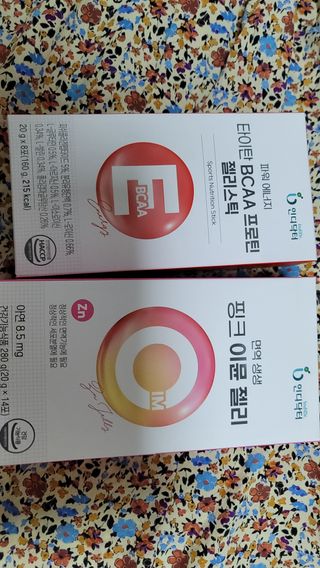 인디닥터 면역 생생 핑크 이뮨 젤리 + 타이탄 BCAA 프로틴 젤리스틱 — 5점을 준 리뷰어가 2022년 4월 올린 사용 사진