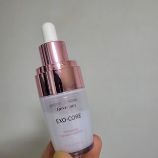 나우 [리브엠] 123억개 엑소좀으로 채운 눈부신 광채, 엑소코어 화이트닝 텐션 앰플 — 5점을 준 리뷰어가 2023년 8월 올린 사용 사진
