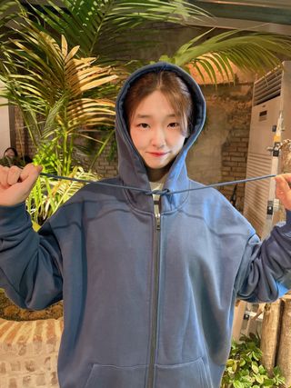 MAPLESYRUPFACTORY 메이플 올데이 후디 5.COL — 4점을 준 리뷰어가 2023년 2월 올린 사용 사진