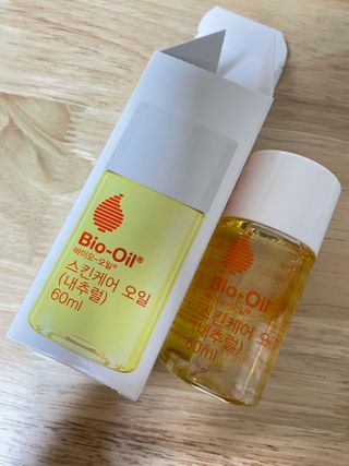 바이오오일 [바이오-오일] 스킨케어 오일 내추럴 60ml — 5점을 준 리뷰어가 2021년 11월 올린 사용 사진