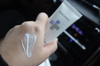 바노바기 코스메틱 바노바기 밀크씨슬 리페어 시카 선스크린 플러스 50ml — 5점을 준 리뷰어가 2023년 1월 올린 사용 사진