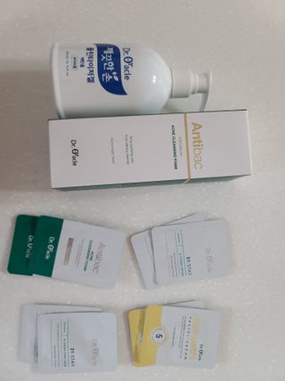닥터오라클 안티박 프리미엄 아크네 클렌징 폼 — 5점을 준 리뷰어가 2021년 7월 올린 사용 사진