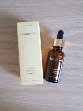 스킨큐어 산다화 비타민c 화이트닝 에센스 30ml — 5점을 준 리뷰어가 2022년 3월 올린 사용 사진