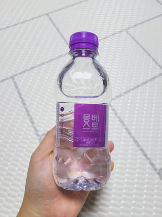 몽베스트 [MONTBEST] 330mL 20병 — 5점을 준 리뷰어가 2021년 10월 올린 사용 사진