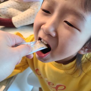 [이뮤니티플러스]우리아이 면역오키, 건강오키 _ 키즈오키 어린이홍삼 10포 1box — 5점을 준 리뷰어가 2022년 3월 올린 사용 사진