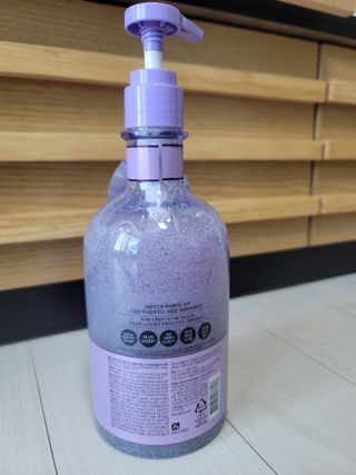 벨먼 내추럴스파 수분광채 스크럽 바디워시 600ml 5종 — 4점을 준 리뷰어가 2022년 5월 올린 사용 사진