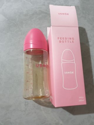 유비맘 PPSU 젖병 노꼭지_260ml_컬러 랜덤 발송 — 5점을 준 리뷰어가 2020년 12월 올린 사용 사진