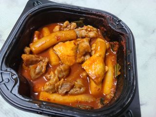 한성기업 무볼레 닭떡볶이+해물떡볶이 2종 세트 — 4점을 준 리뷰어가 2021년 9월 올린 사용 사진