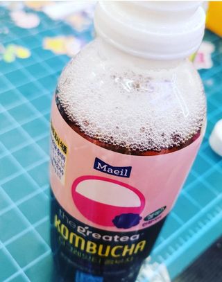 더그레잇티 콤부차 [매일유업] 더그레잇티 44kcal 콤부차 300ml *12개입 (오리지널 6개+베리리치 6개) — 5점을 준 리뷰어가 2023년 7월 올린 사용 사진
