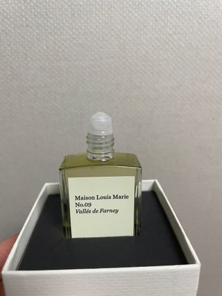 메종 루이 마리 No.09 발레 드 파니 퍼퓸오일 — 3점을 준 리뷰어가 2021년 1월 올린 사용 사진